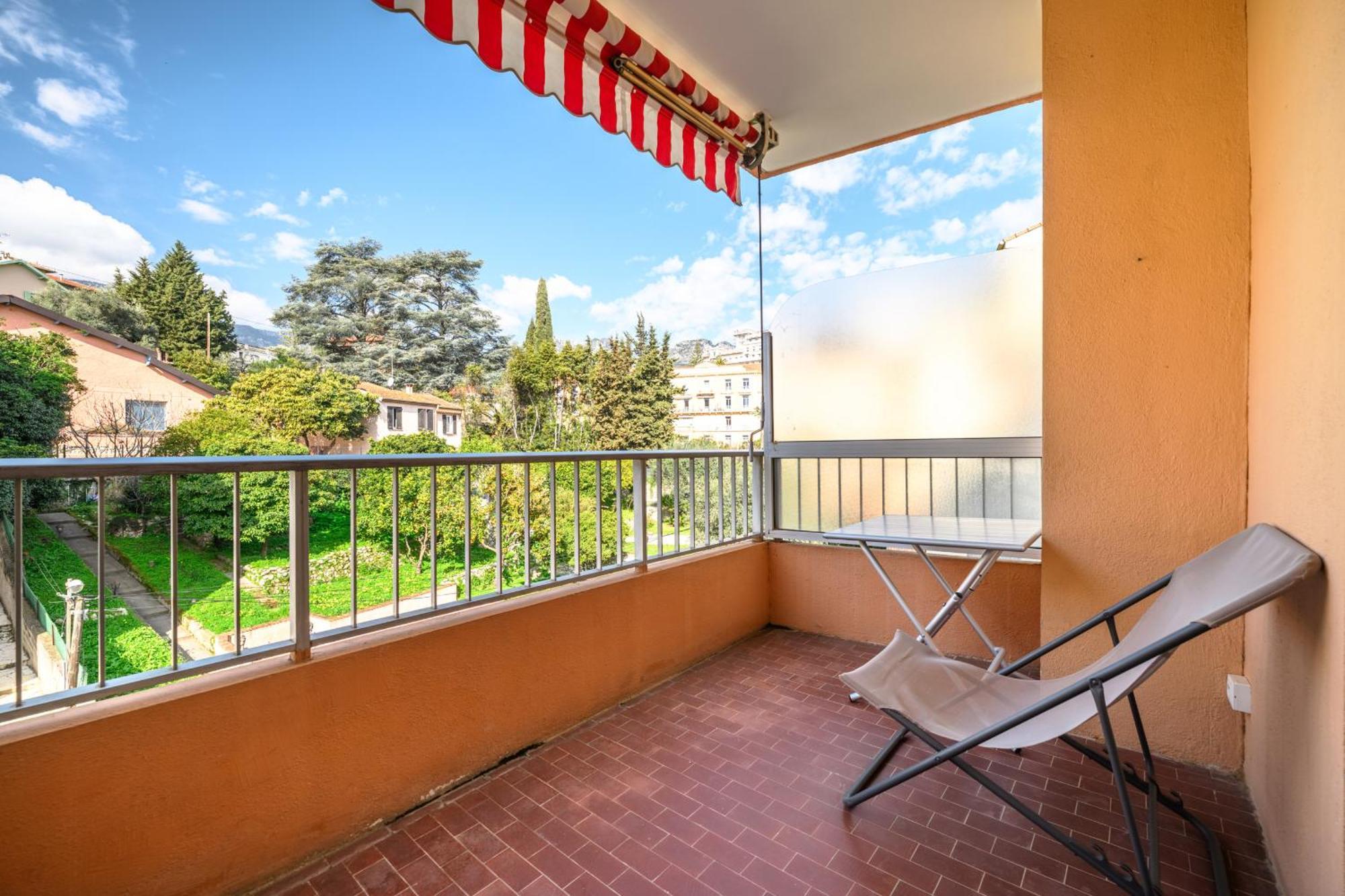 'L'Alicante Proche' Gare, Terrasse, Vue Mer Menton Exterior foto