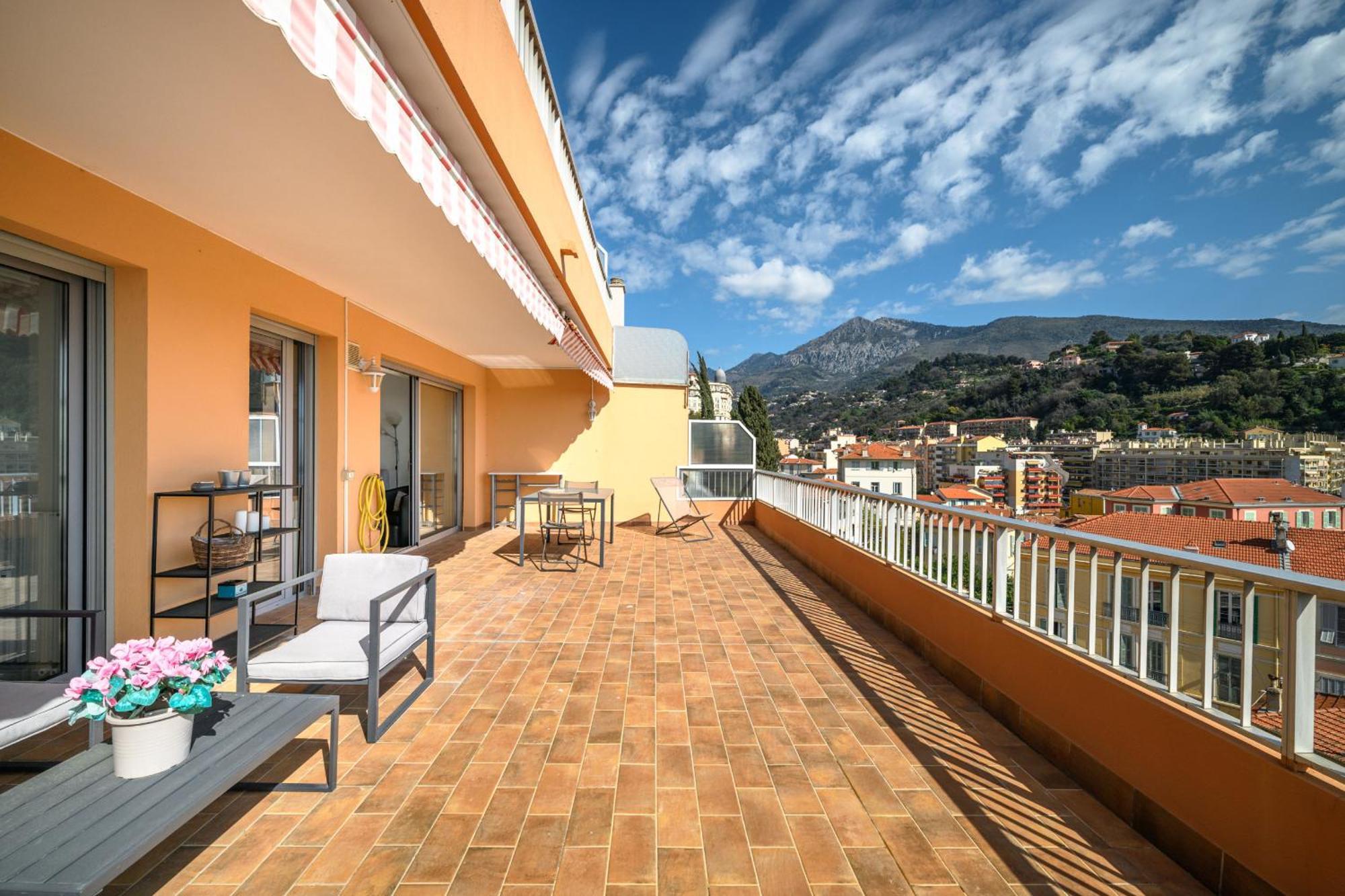 'L'Alicante Proche' Gare, Terrasse, Vue Mer Menton Exterior foto